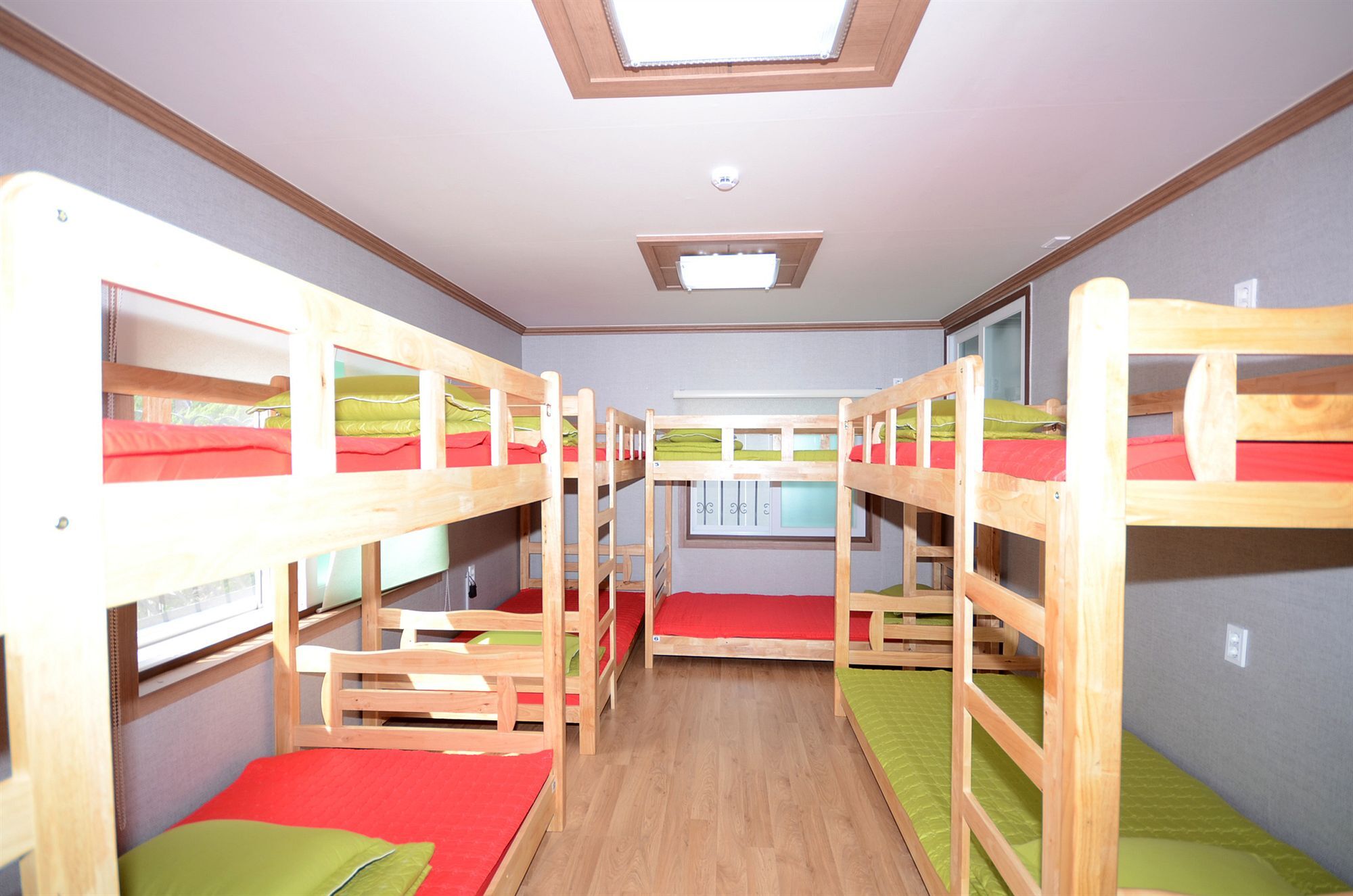We Guesthouse Μπουσάν Εξωτερικό φωτογραφία