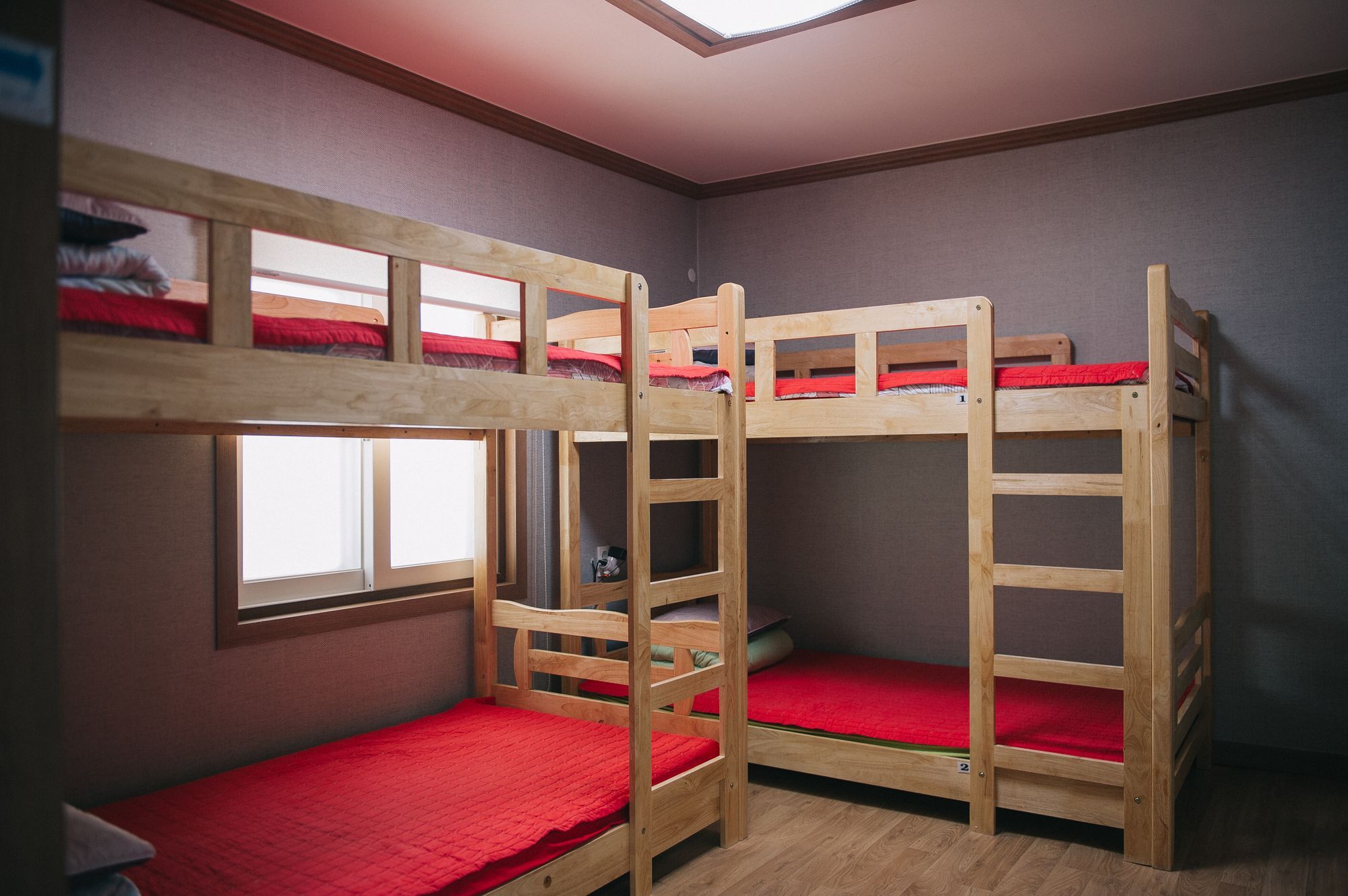 We Guesthouse Μπουσάν Εξωτερικό φωτογραφία